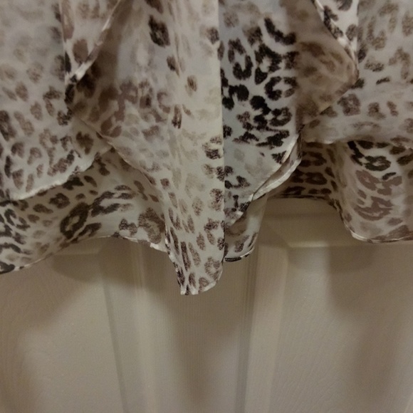 Jennifer Lopez blouse - Picture 2 of 8